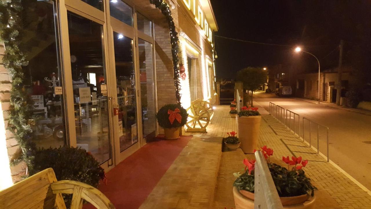 Simona Rooms Portocannone Dış mekan fotoğraf
